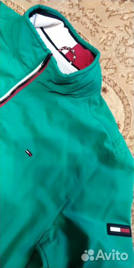 Ветровка Tommy Hilfiger