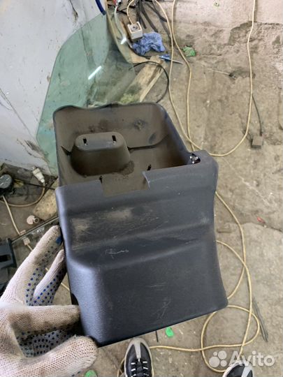 Кожух подрулевой Vaz LADA Priora