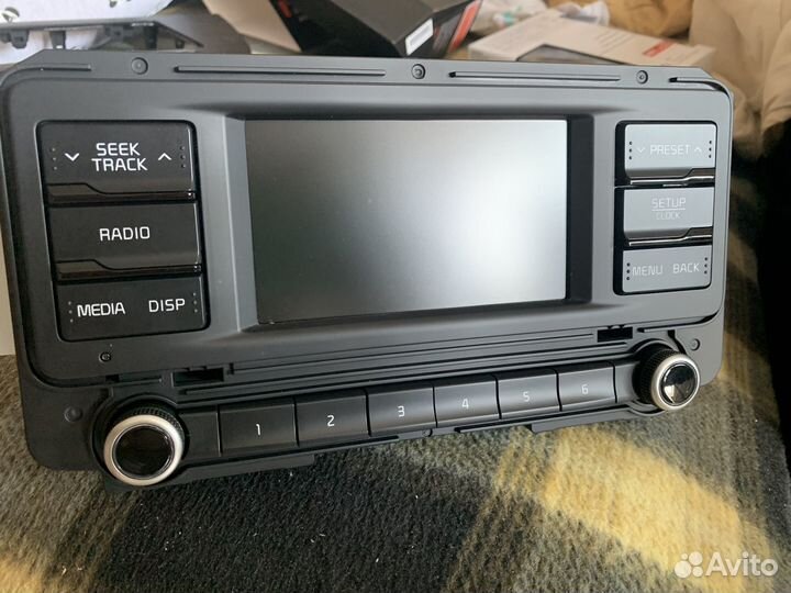 Рамка и шгу для Kia Rio 4 рестайлинг