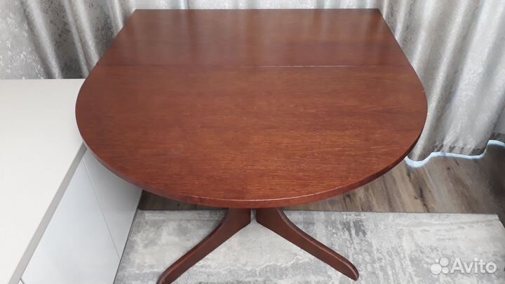 Стол обеденный овальный раздвижной 