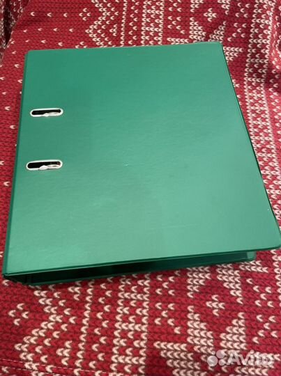 Папка- накопитель, Дырокол