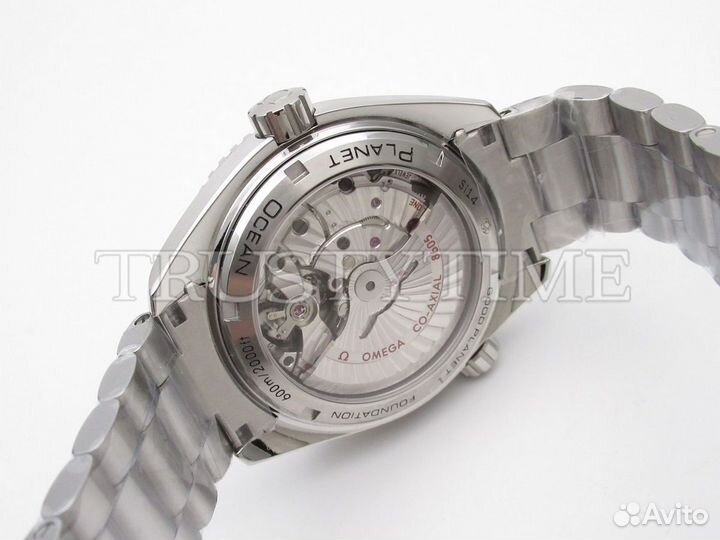 Часы Omega Seamaster Planet Ocean 600m CoAxial Master Chronometer GMT GoodPlanet 43.5mm 232.30.44.22