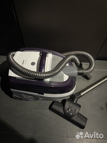 Моющий и обычный пылесос Bosch Serie 4 BWD41740