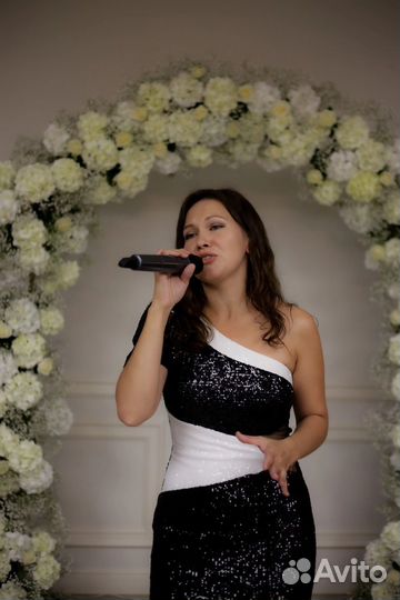 Рилсмейкер (видеограф) на свадьбу