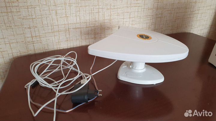 Антенна для тв комнатная