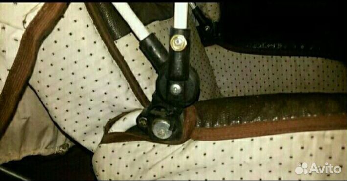 Кресло от детской коляски Romans