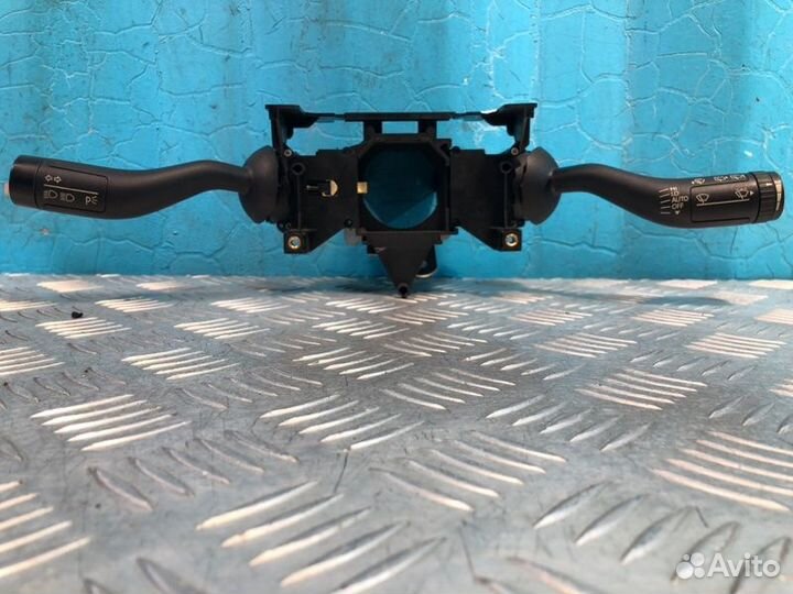 Подрулевой переключатель Фольксваген Туарег 2008