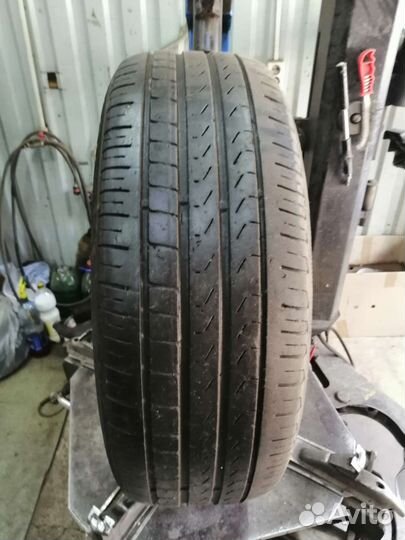 Pirelli Chrono Four Seasons 215/60 R17