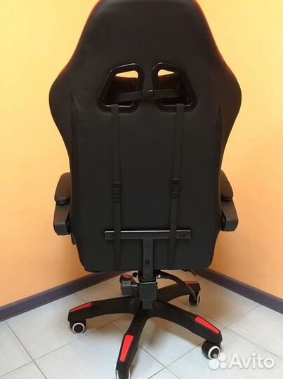 Офисное кресло (геймерское). Кресло для директора