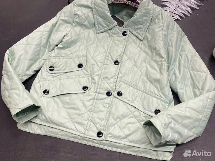 Куртка,ветровки на девочку