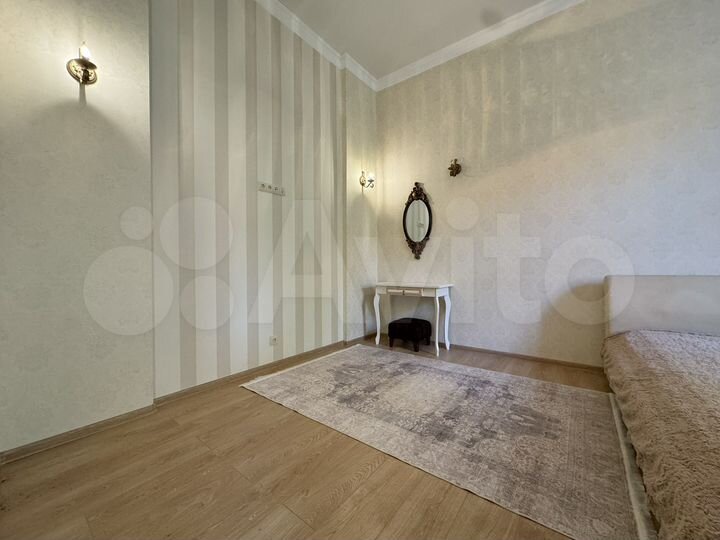 2-к. квартира, 60 м², 1/1 эт.