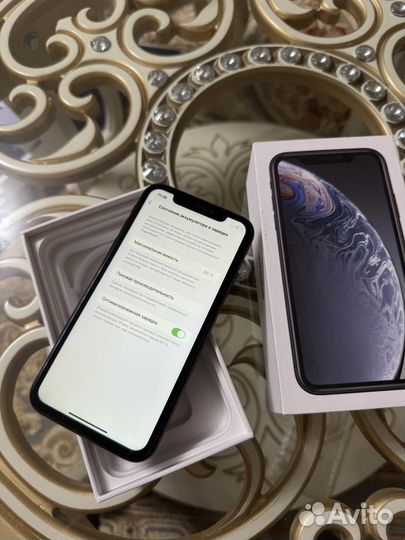 iPhone Xr, 128 ГБ