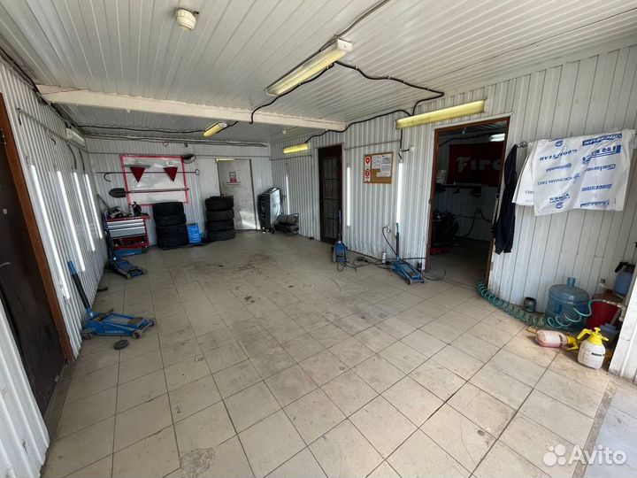 Triangle Trin PL02 275/40 R21