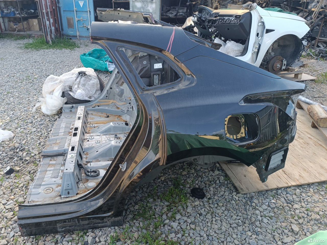 Крыло заднее левое четверть Zeekr 001