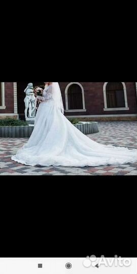 Свадебное платье