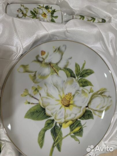 Тарелка доя торта с лопаткой