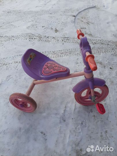 Велосипед трёхколёсный