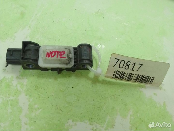 Датчик airbag Nissan Note E11 хетчбэк CR14DE 2005