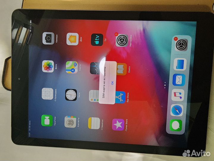 Apple iPad Air 64 гб (Wi-Fi + 4G LTE, косм серый)