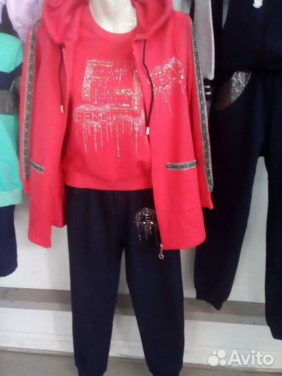 Новый костюм тройка