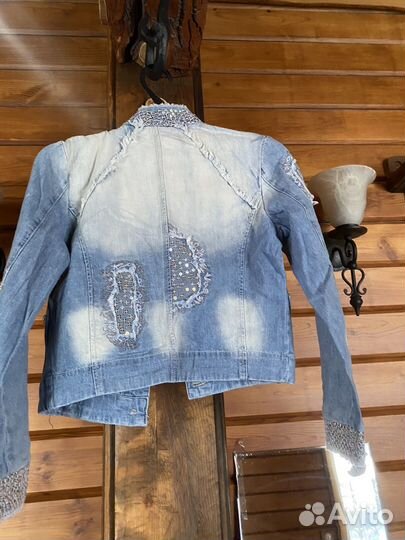 Джинсовая куртка