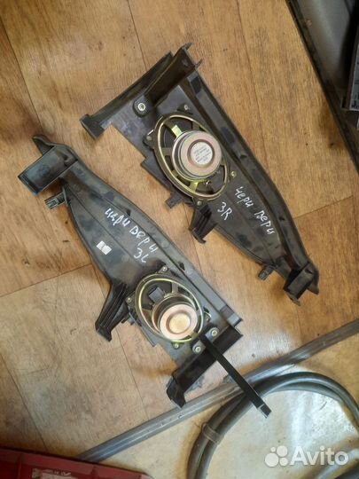 Кронштейн полки багажника chery very a13