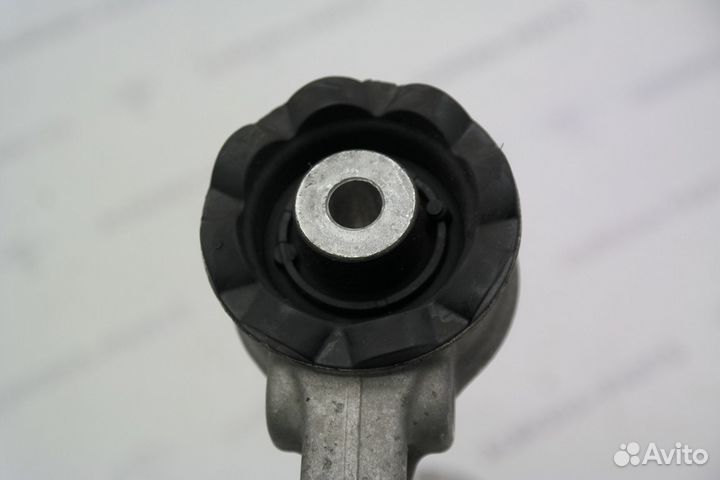 Рычаг поперечный F-Pace X761 2016-2020