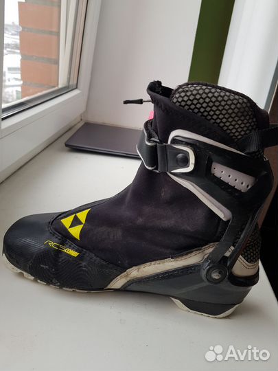Лыжные ботинки Fischer RC5, 40 размер