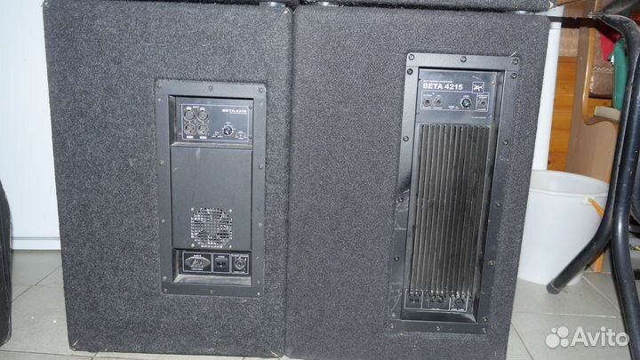 Активная акустическая система Beta 4215