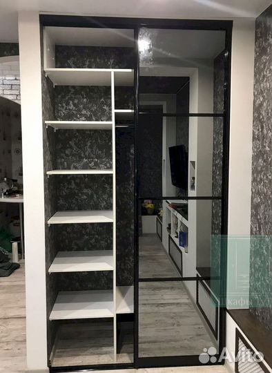 Шкаф стенка