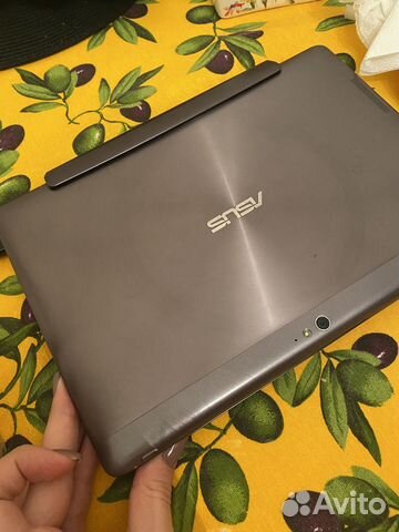 Планшет с клавиатурой asus купить в Москве | Электроника | Авито