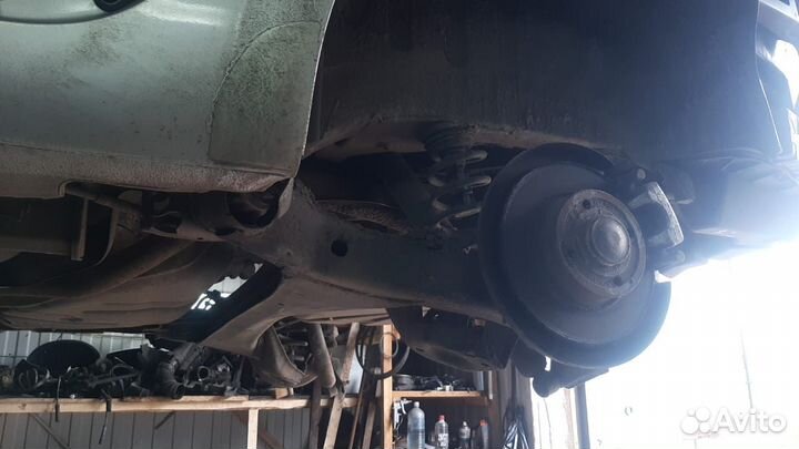 Задний суппорт Renault Megane 2