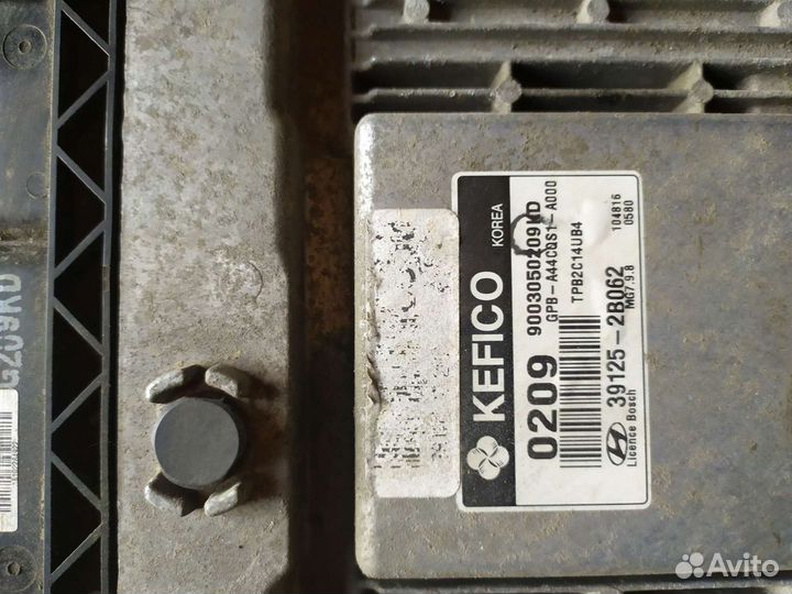 Блок управления двигателем Hyundai i20 АКПП