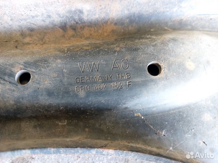 Рычаг передний правый Polo Sedan