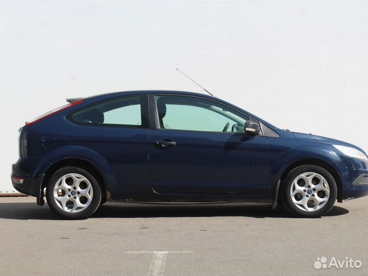 Ford Focus 1.4 МТ, 2009, 149 000 км