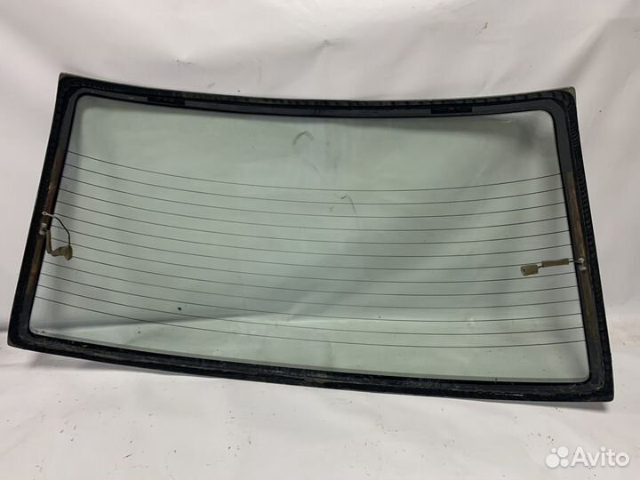 Заднее стекло с обогревом Lancer 9