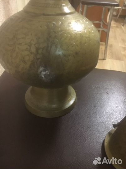 Старинный кувшин ручной работы