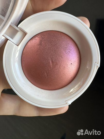 Румяна rare beauty luminous powder blush truth