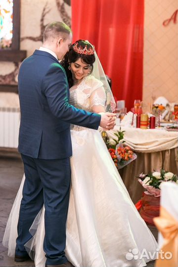 Платье свадебное + Аксессуары