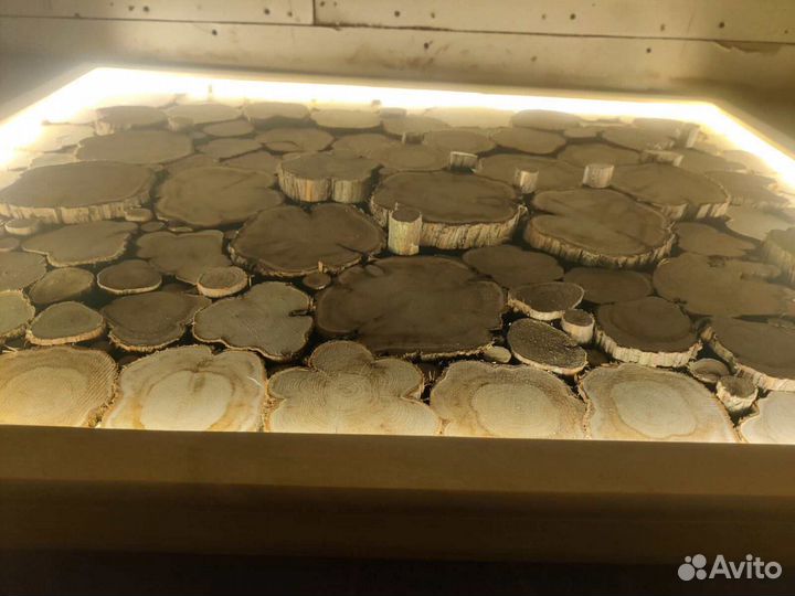 Панно из можжевельника