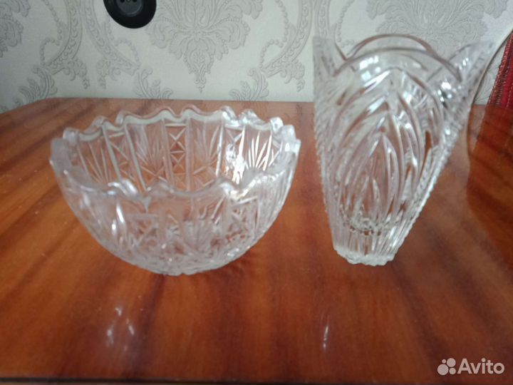Хрустальные вазы разные