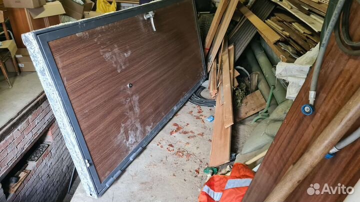 Дверь входная металлическая с терморазрывом