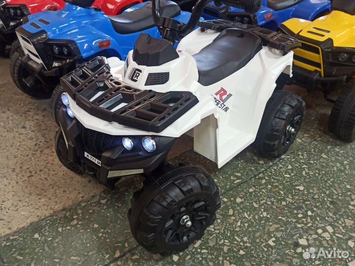 Детский электромобиль