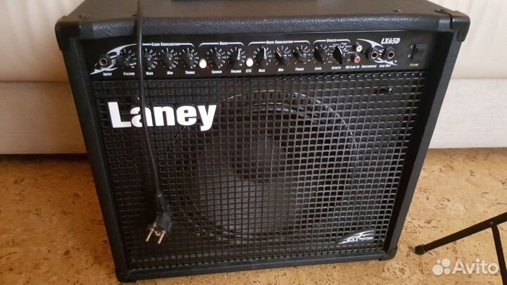 Комбоусилитель