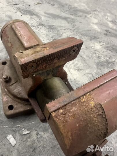 Тиски СССР большие 100мм губки