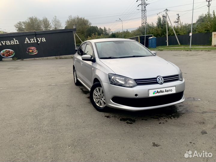 Volkswagen Polo 1.6 AT, 2011, 190 000 км