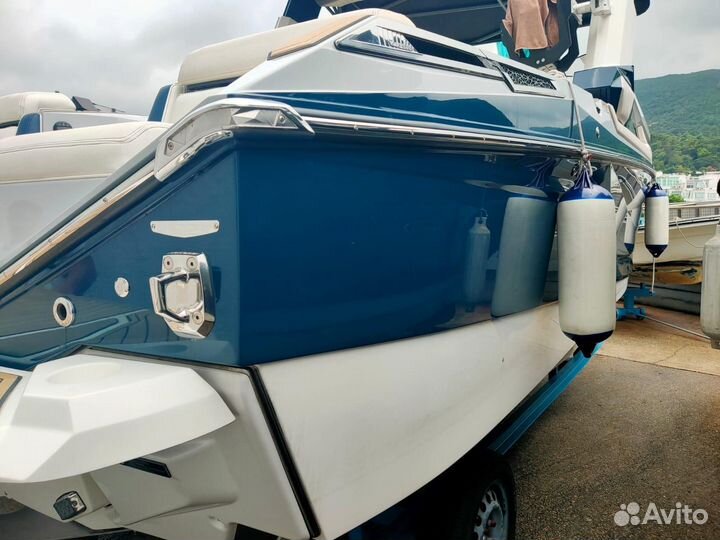 Буксировщик Nautique G23 Paragon 2021