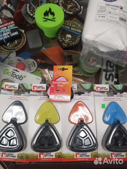 Солонка туристическая light my fire розовая