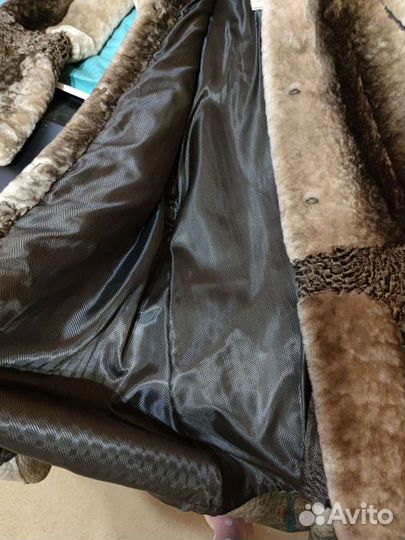 Шуба мутоновая с капюшоном