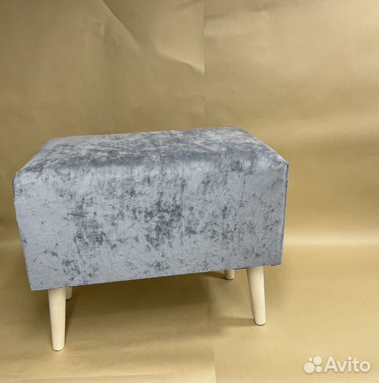 Банкетка в прихожую 60 см